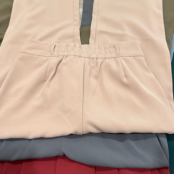 Worn Once!! Set of 6 High Waisted Zipper Pocket Shirred Straight Leg Work Pants - Picture 10 of 12